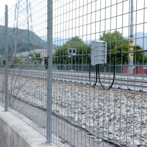 CIAS SIOUX MEMS2-PRO2-KIT140m Fence intrusion detection system