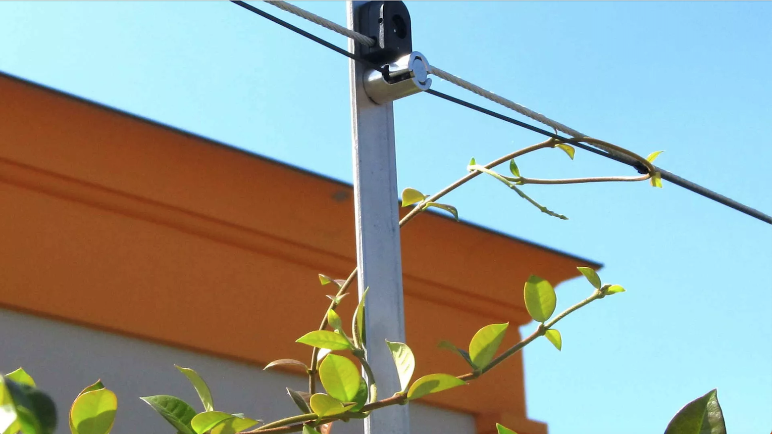 NARIA FIBER BARBED WIRE FENCE 60M ΠΡΟΣΤΑΣΙΑ ΑΓΚΑΘΩΤΟΥ ΣΥΡΜΑΤΟΣΧΟΙΝΟΥ